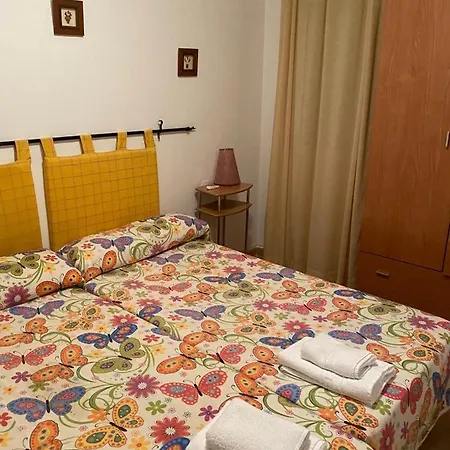Y La Vereda Hotel